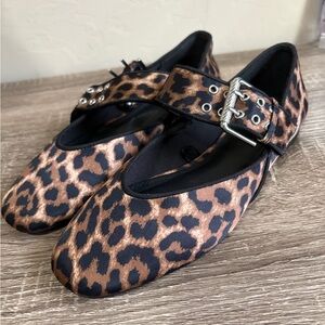 SOLD// Zara Leopard Print Flats with Buckle